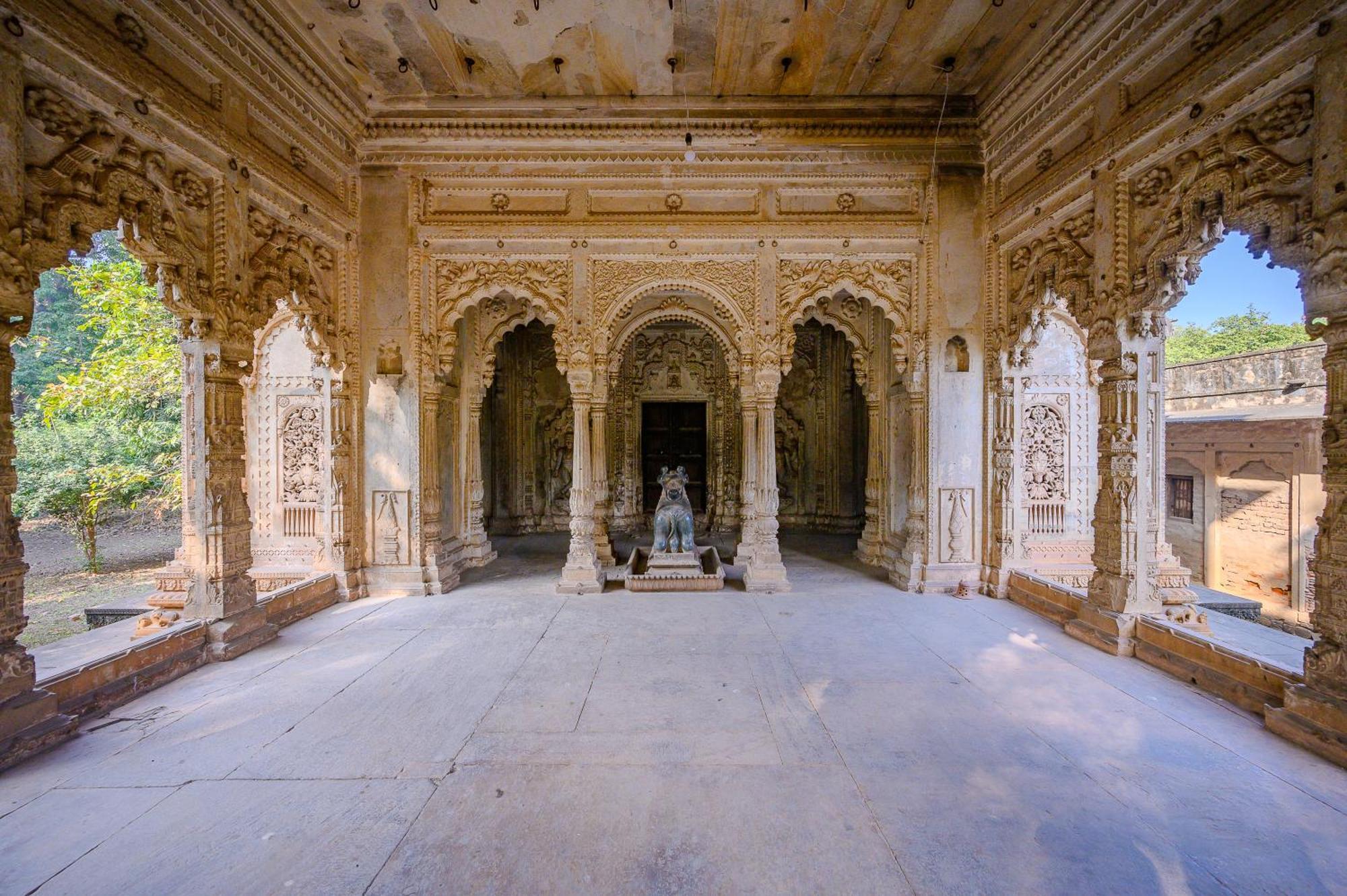 Neemrana'S - Deo Bagh Hotel กวาลิออร์ ภายนอก รูปภาพ
