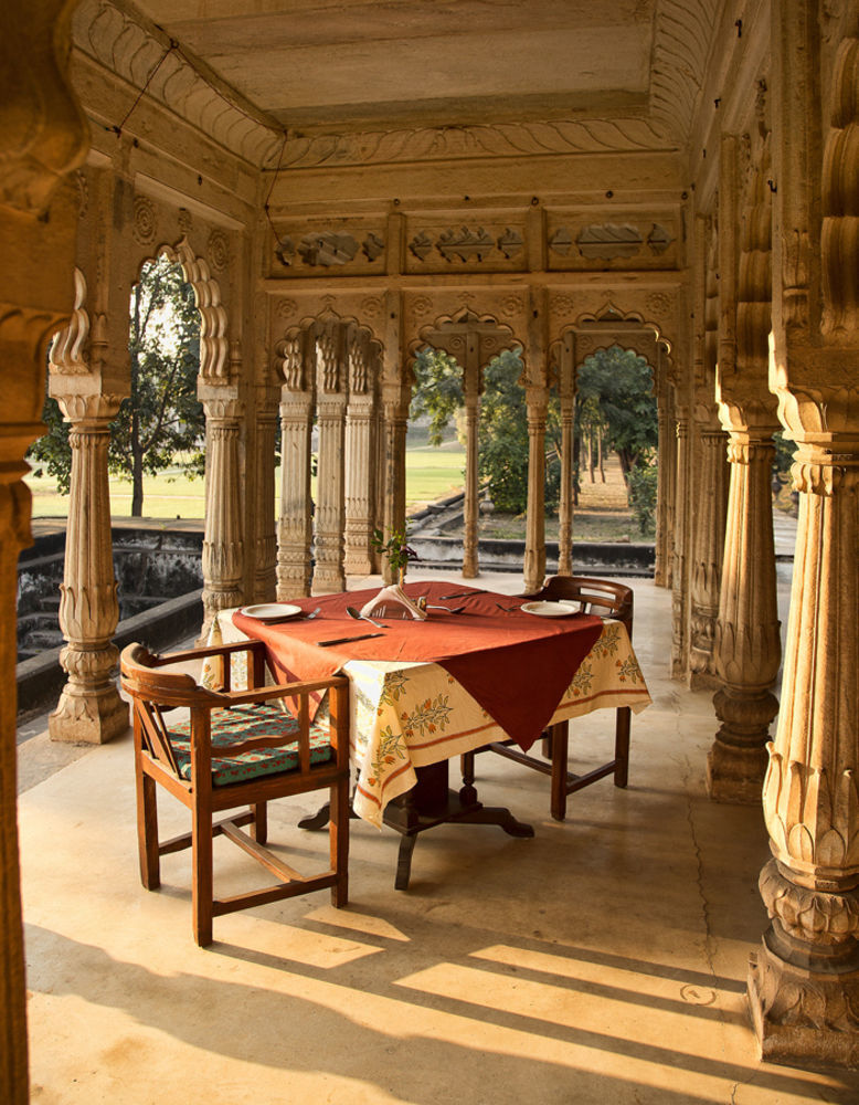 Neemrana'S - Deo Bagh Hotel กวาลิออร์ ภายนอก รูปภาพ